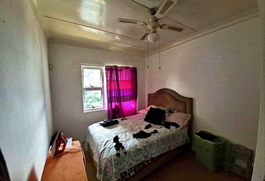 4 Bedroom Property for Sale in Nahoon Valley Park Eastern Cape